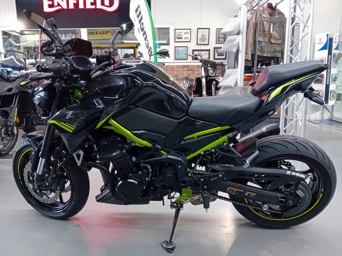 KAWASAKI Z 900 4