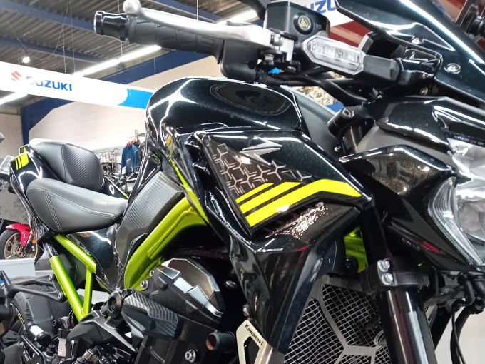 KAWASAKI Z 900 4