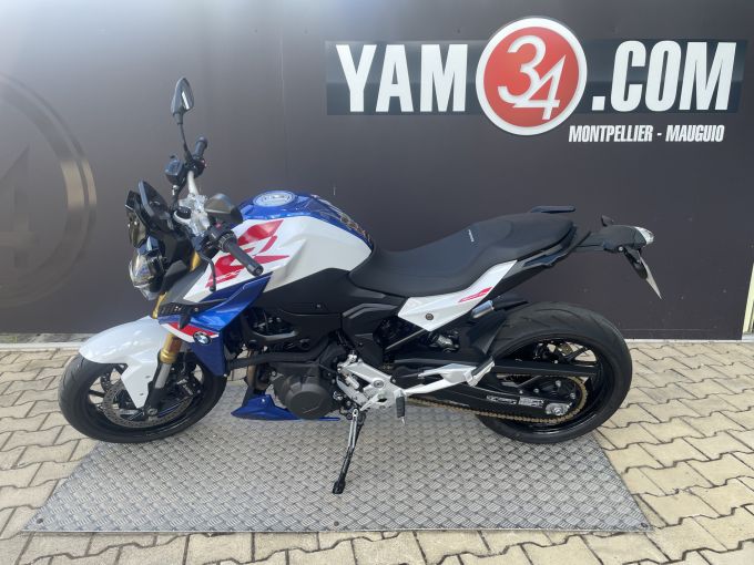 BMW F 900 R 4