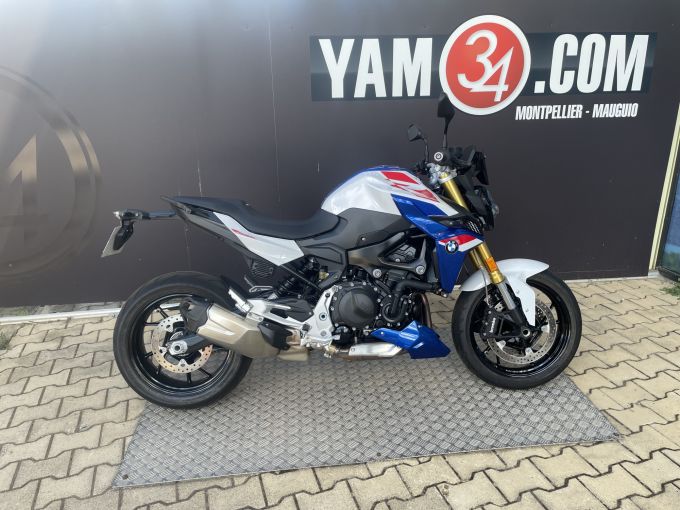 BMW F 900 R 4
