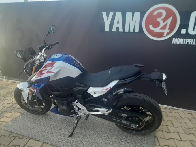 BMW F 900 R 4