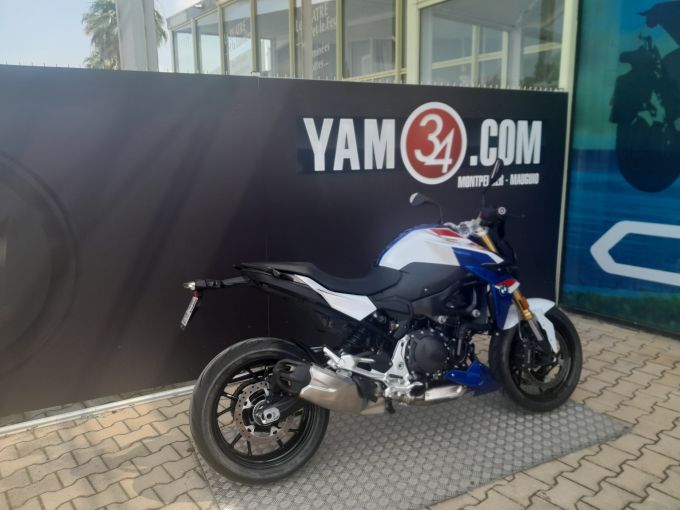 BMW F 900 R 4