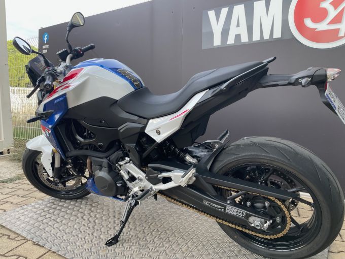 BMW F 900 R 4