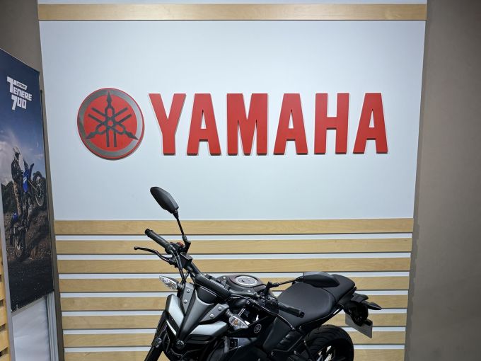 YAMAHA MT-125 ABS 4