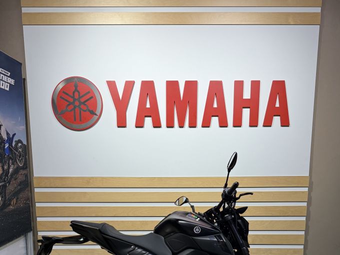 YAMAHA MT-125 ABS 4