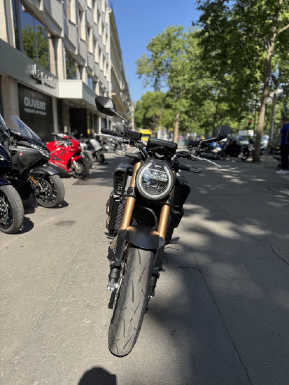 HONDA CB650R Neo Sports Café 4