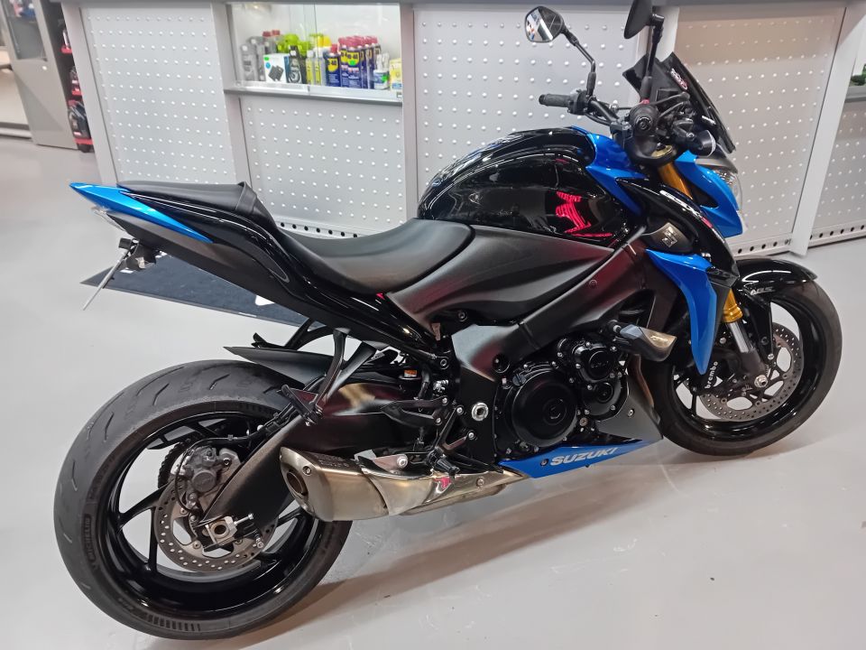 SUZUKI GSX-S 1000 ABS 4