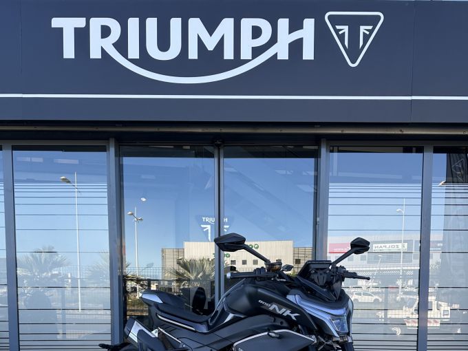 CF MOTO MT 800 4