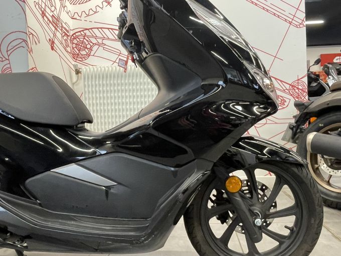HONDA PCX 125 4