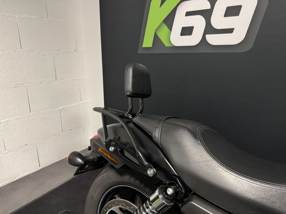 HARLEY-DAVIDSON STREET 750 4