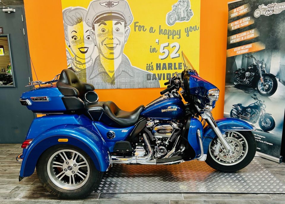 HARLEY-DAVIDSON TRIKE TRI GLIDE 1745 ULTRA 4