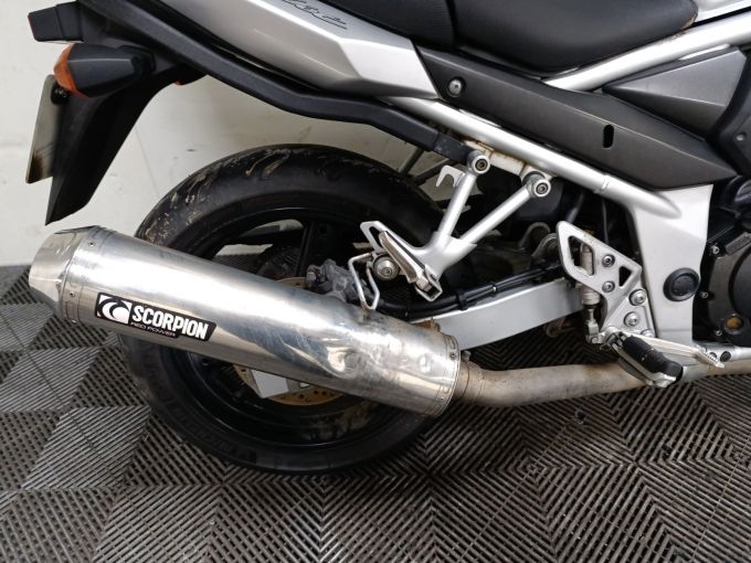 SUZUKI GSF 650 N BANDIT 4