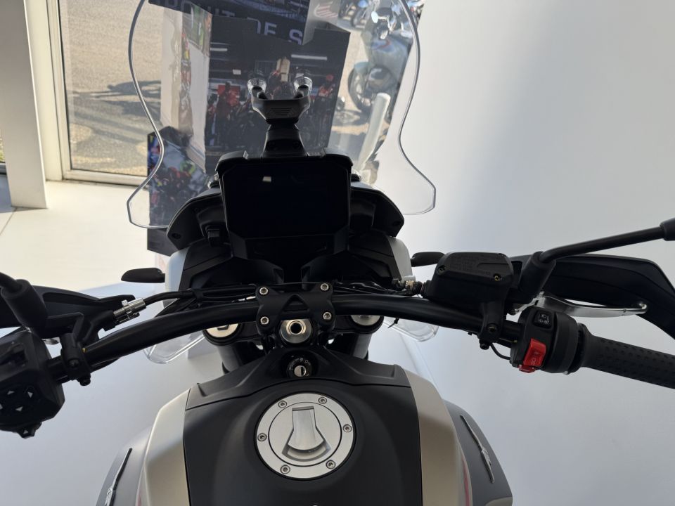 MOTO GUZZI V85 TT TRAVEL PACK 850 4