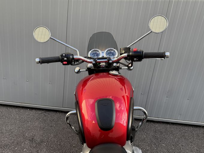 TRIUMPH BONNEVILLE T100 900 4