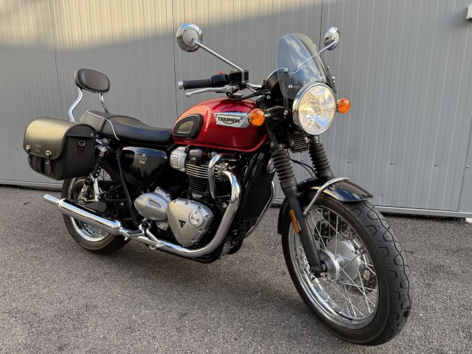 TRIUMPH BONNEVILLE T100 900 4