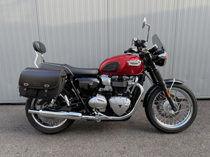 TRIUMPH BONNEVILLE T100 900 4