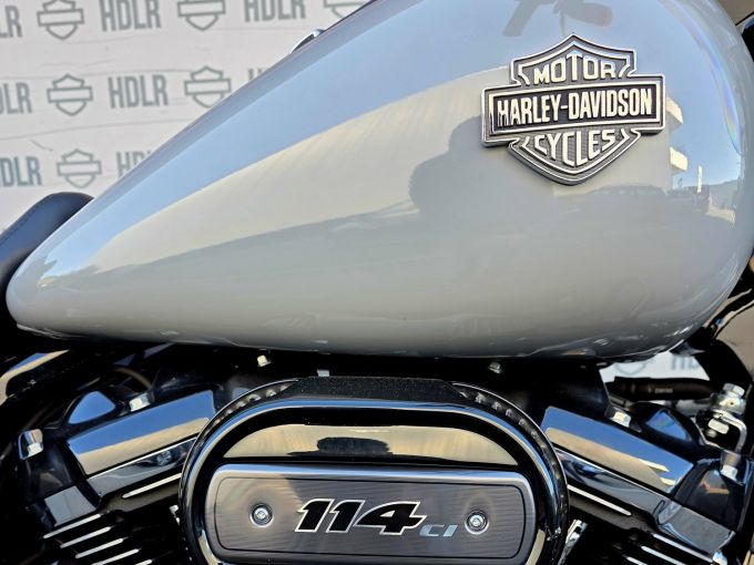 HARLEY-DAVIDSON TOURING ROAD KING 1868 SPECIAL 4