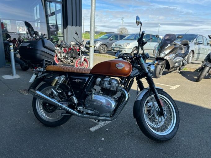 ROYAL ENFIELD Interceptor 650 4