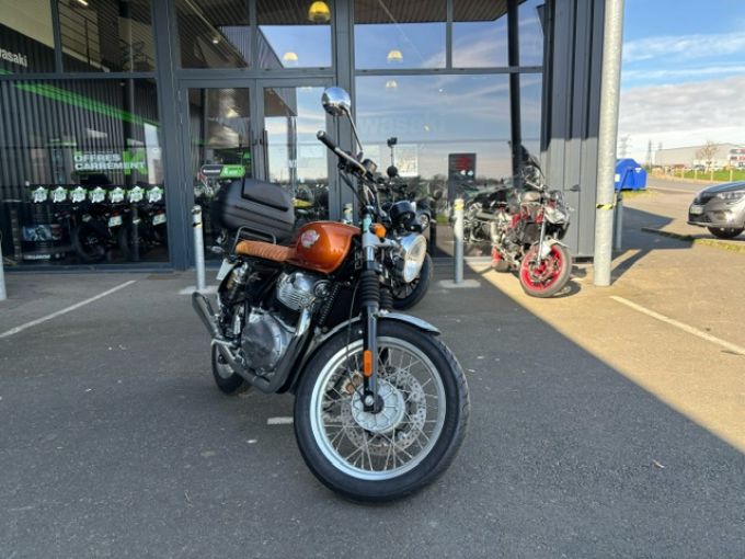 ROYAL ENFIELD Interceptor 650 4