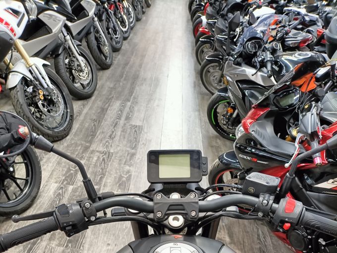 BENELLI LEONCINO 125 4