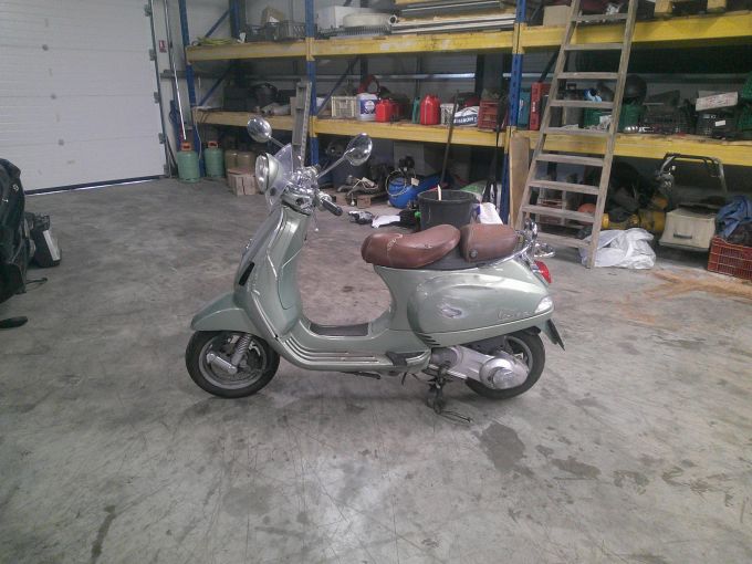 PIAGGIO LX 125 4
