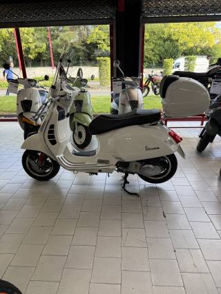 VESPA GTS 300 - 2012