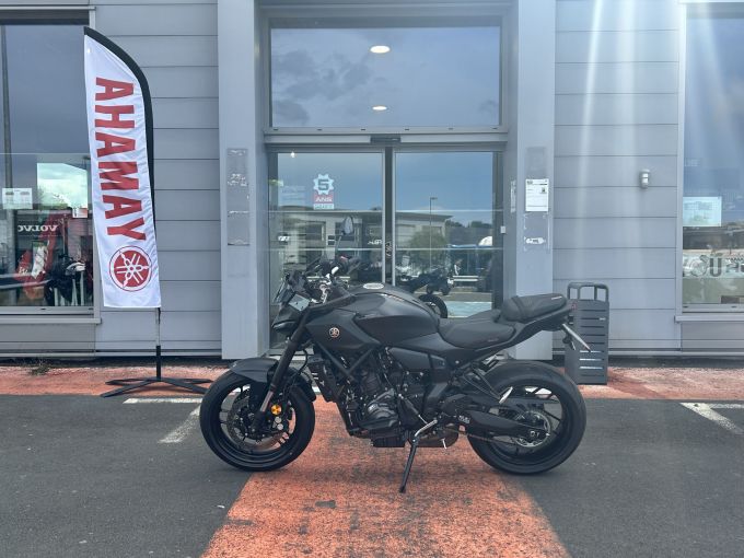 YAMAHA MT-07 (47.5CV) 4