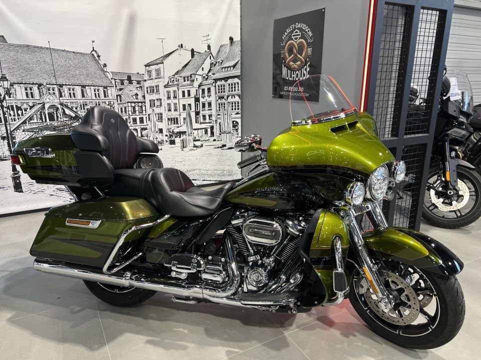 HARLEY-DAVIDSON TOURING ELECTRA ULTRA 1868 LIMITED CVO 4