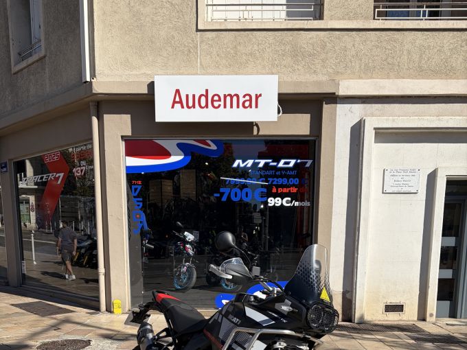 DUCATI SCRAMBL. DESERT 4