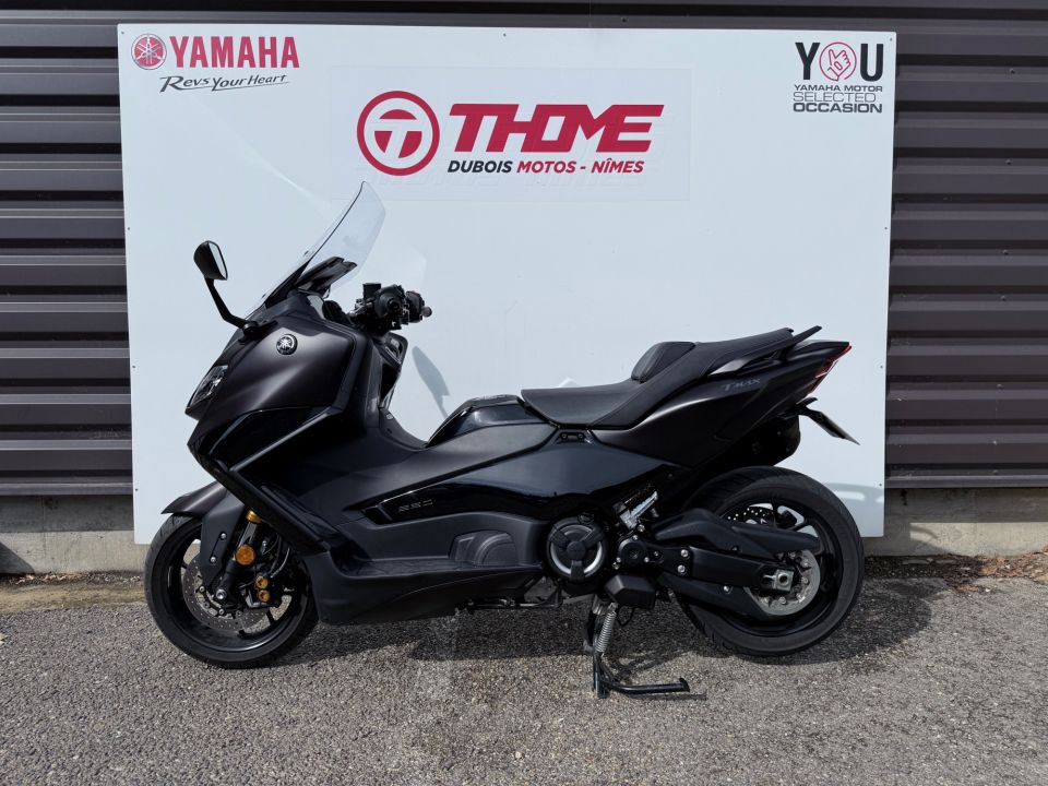 YAMAHA XP T-MAX 560 TECH MAX 4