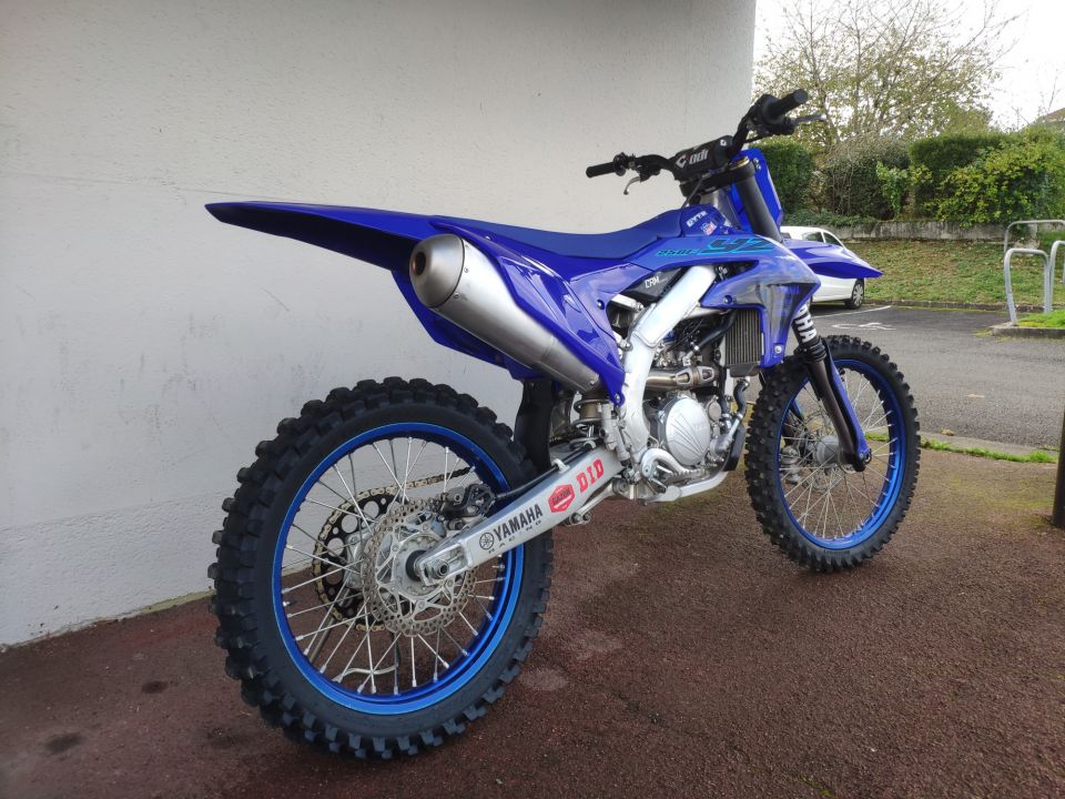 YAMAHA YZ250F 4