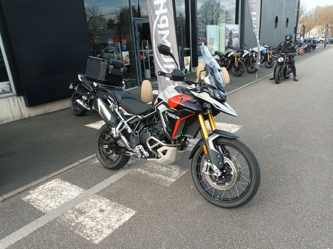 TRIUMPH TIGER 900 RALLY PRO 4