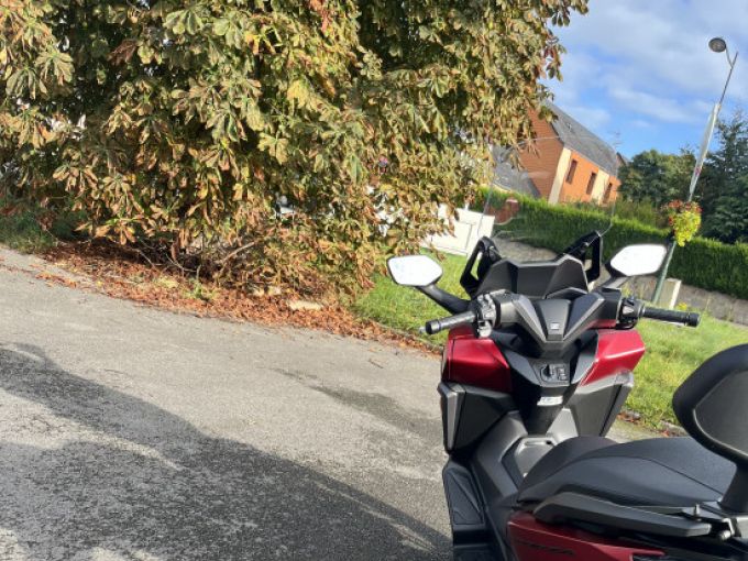 HONDA FORZA 125 ABS 4