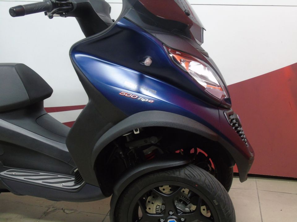 PIAGGIO MP3 500 HPE SPORT ADVANCED 4