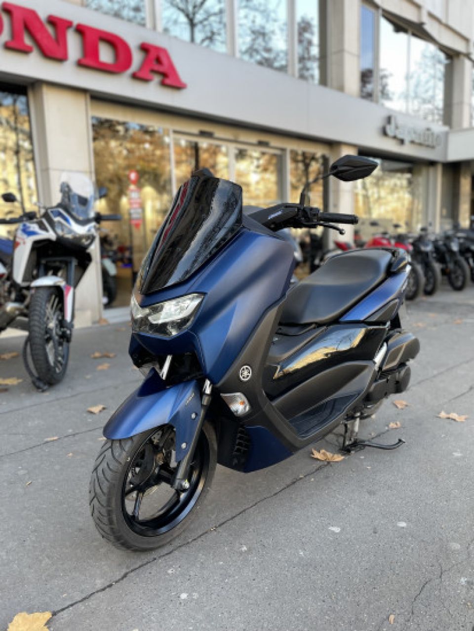 YAMAHA NMAX 125 ABS 4