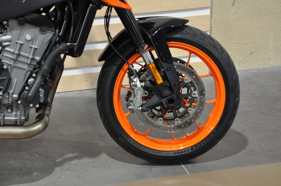 KTM 790 DUKE L 4