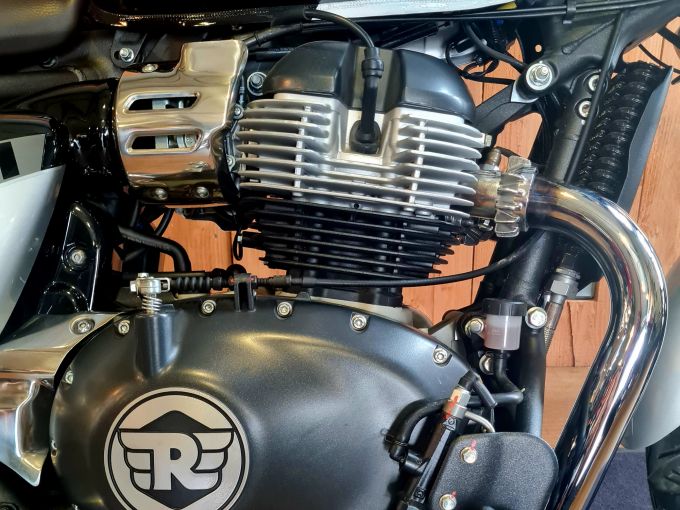 ROYAL ENFIELD CONTINENTAL GT 650 4
