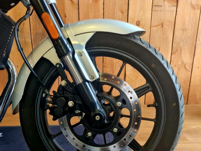 ROYAL ENFIELD CONTINENTAL GT 650 4