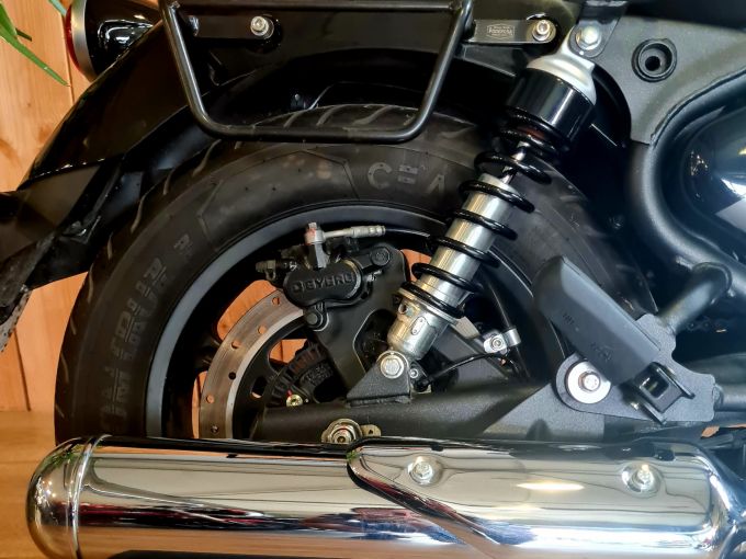 ROYAL ENFIELD CONTINENTAL GT 650 4