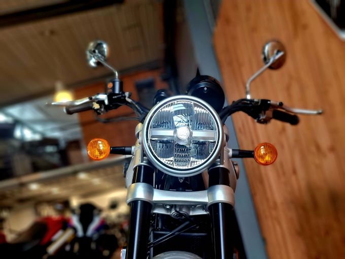 ROYAL ENFIELD CONTINENTAL GT 650 4