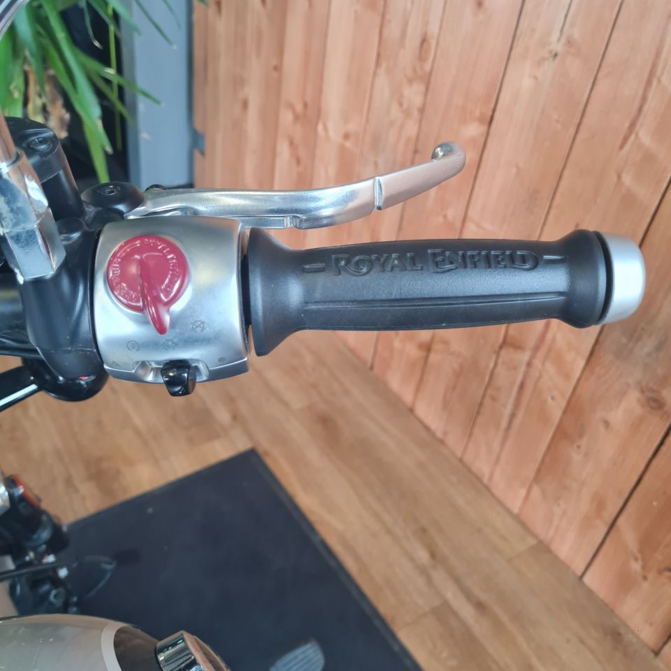 ROYAL ENFIELD CONTINENTAL GT 650 4