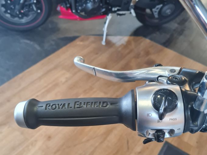 ROYAL ENFIELD CONTINENTAL GT 650 4