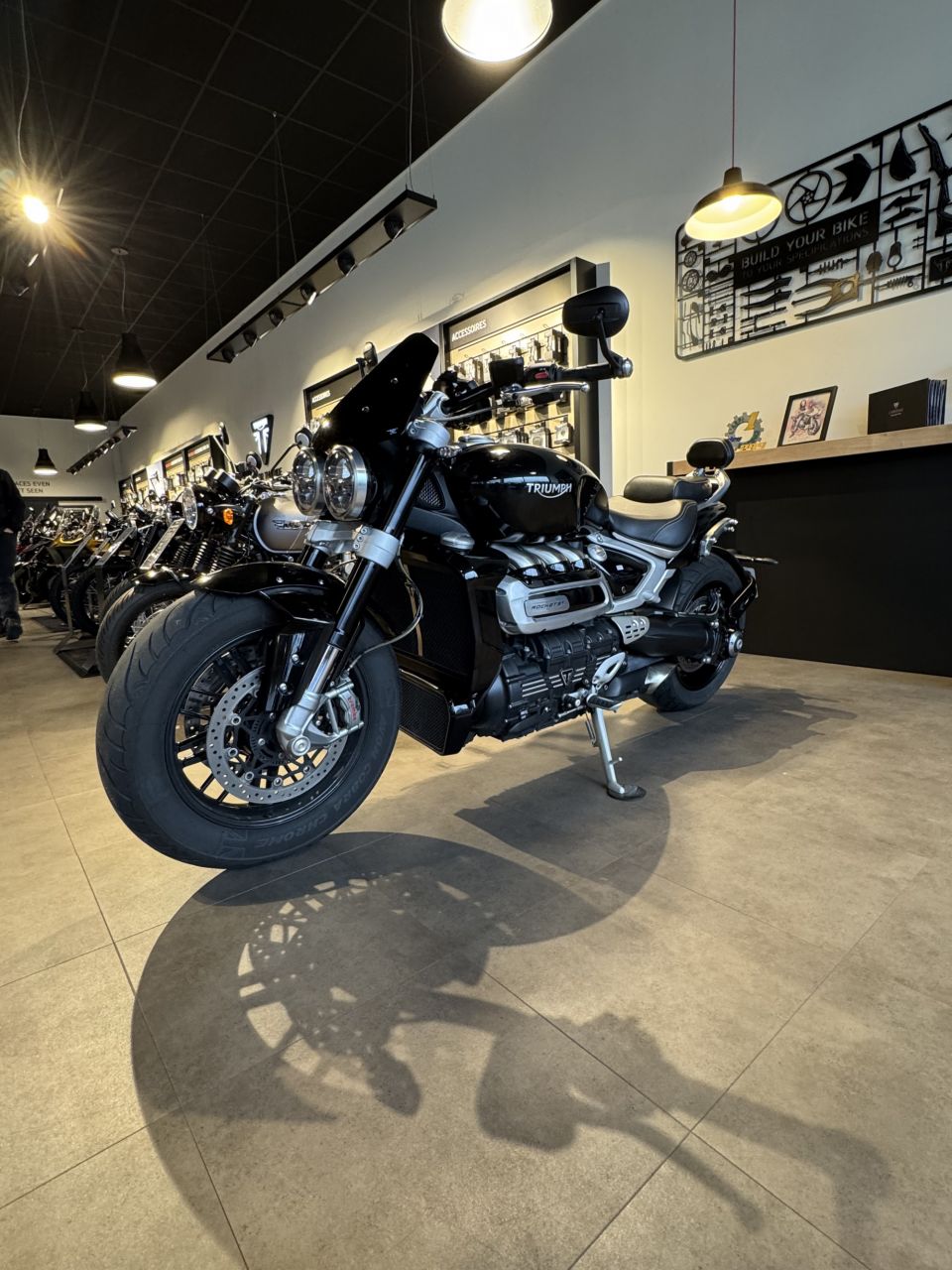 TRIUMPH ROCKET 3 R 4