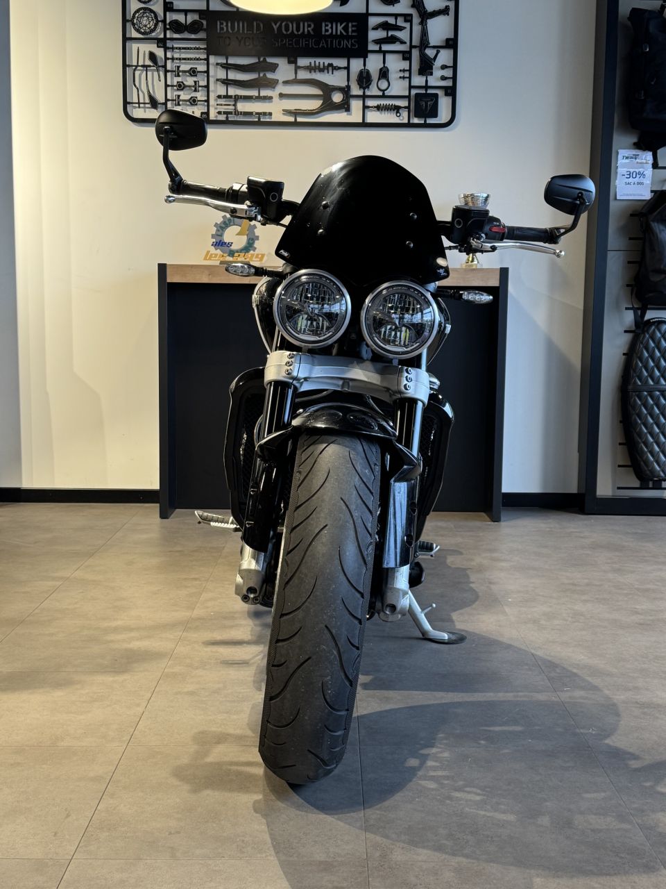 TRIUMPH ROCKET 3 R 4