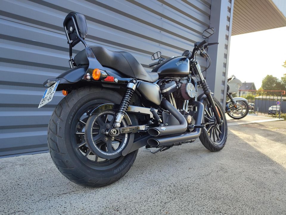 HARLEY-DAVIDSON SPORTSTER IRON 883 4