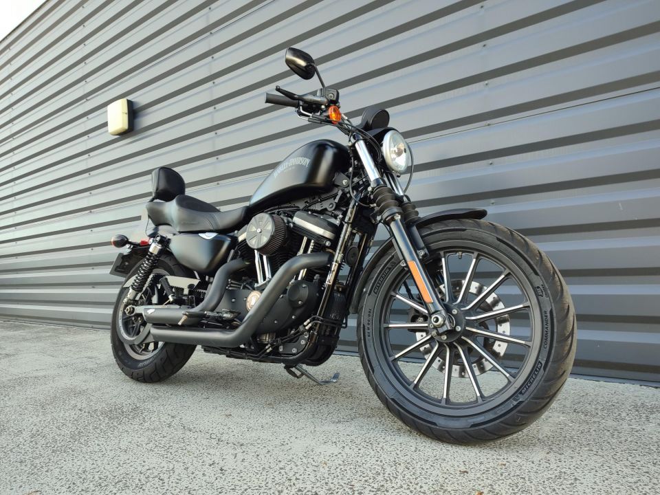 HARLEY-DAVIDSON SPORTSTER IRON 883 4