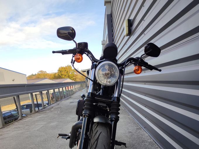HARLEY-DAVIDSON SPORTSTER IRON 883 4