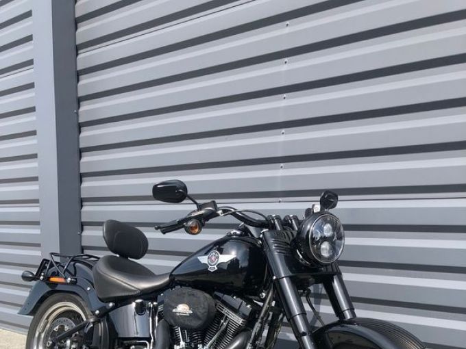 HARLEY-DAVIDSON SOFTAIL FAT BOY 1800 S 4