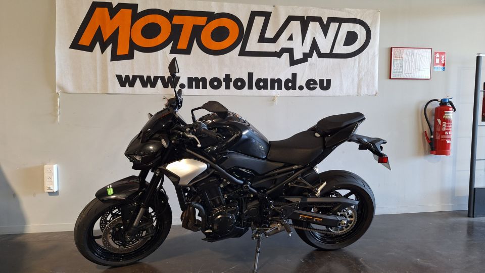 KAWASAKI Z 900 4