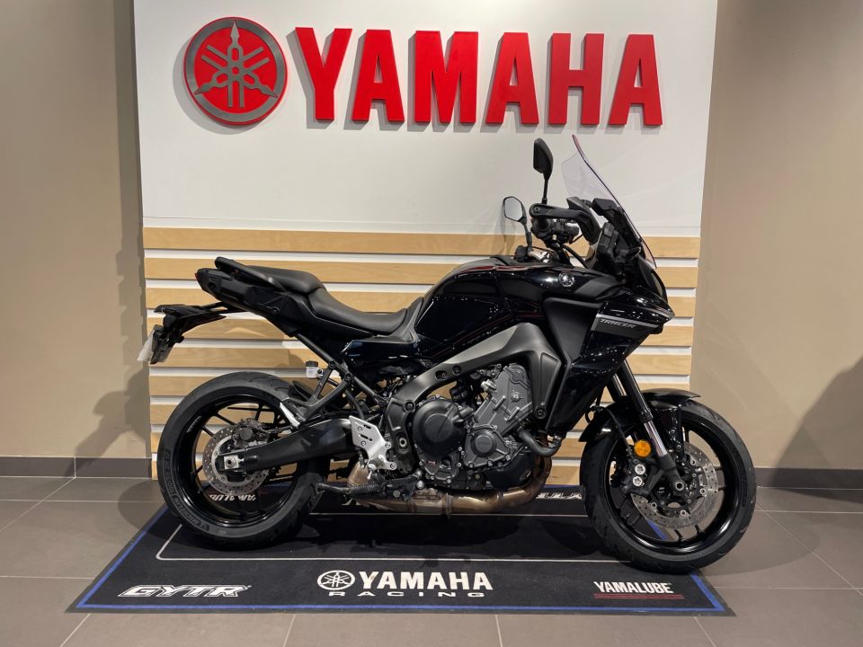 YAMAHA TRACER 9 4